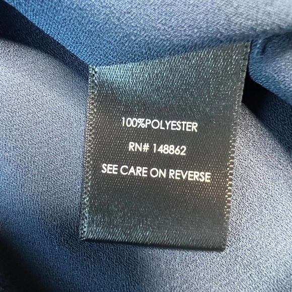 Torrid Women's Blouse Navy Blue - Silver Star Print Sheer Top Size 1 (1X/14-16) - Picture 9 of 10